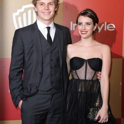 Emma Roberts y Evan Peters en la fiesta InStyle tras los Globos de Oro 2013