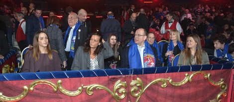 Pauline Ducruet, Estefanía y Alberto de Mónaco y Camille Gottlieb en el Festival de Circo de Monte-Carlo 2013