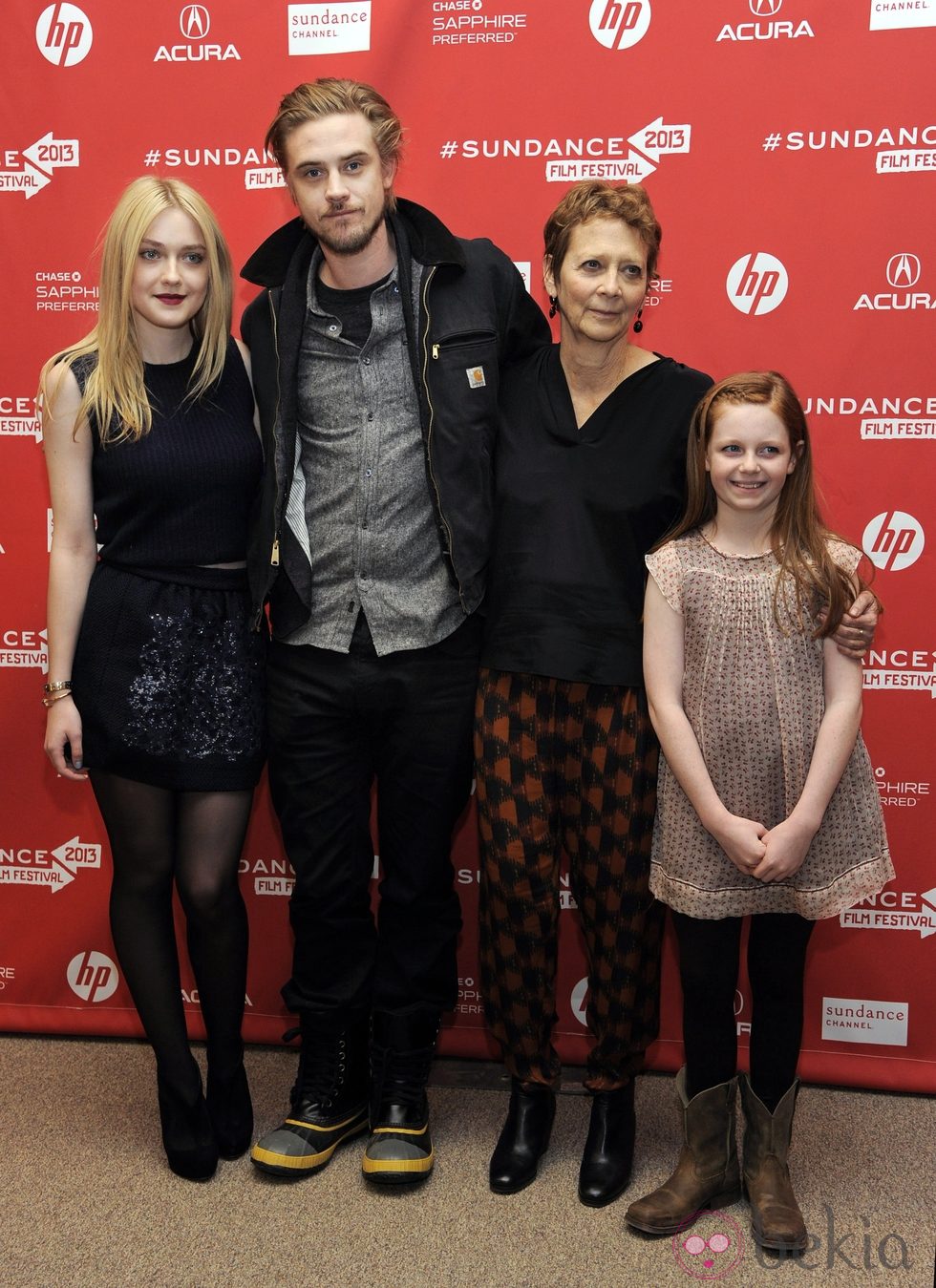 El equipo de 'Very Good Girls' en el Festival de Sundance 2013