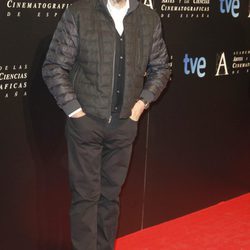 Josep Maria Pou en la entrada de la cena de los nominados a los Goya 2013