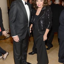 Joan Collins en la gala pre-Grammy 2013