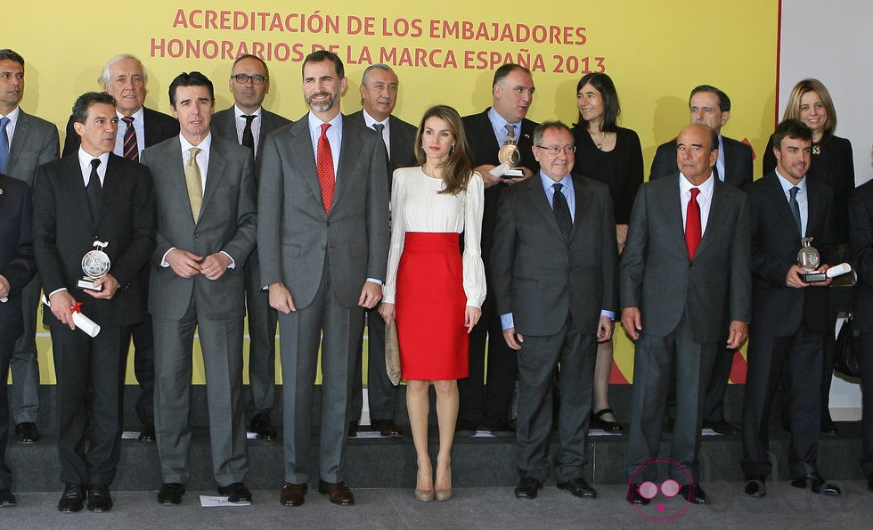 Los Príncipes de Asturias con los nuevos Embajadores Honorarios de la Marca España