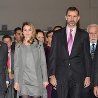 Los Príncipes Felipe y Letizia en la inauguración de ARCO 2013