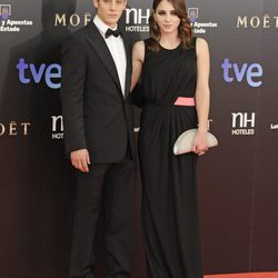 Joel Bosqued y Andrea Duro en la alfombra roja de los Premios Goya 2013