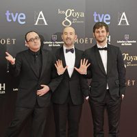 Carlos Areces, Javier Cámara y Raul Arévalo en la alfombra roja de los Goya 2013