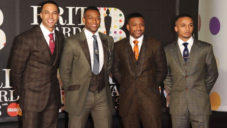 JLS en los Brit Awards 2013