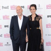 Bruce Willis y Emma Heming en los Independent Spirit Awards 2013