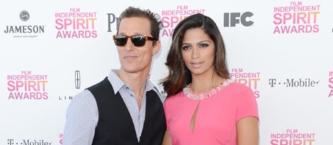 Matthew McConaughey y Camila Alves en los Independent Spirit Awards 2013