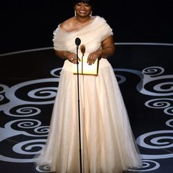 Octavia Spencer presentando el Oscar 2013 a Mejor actor de reparto