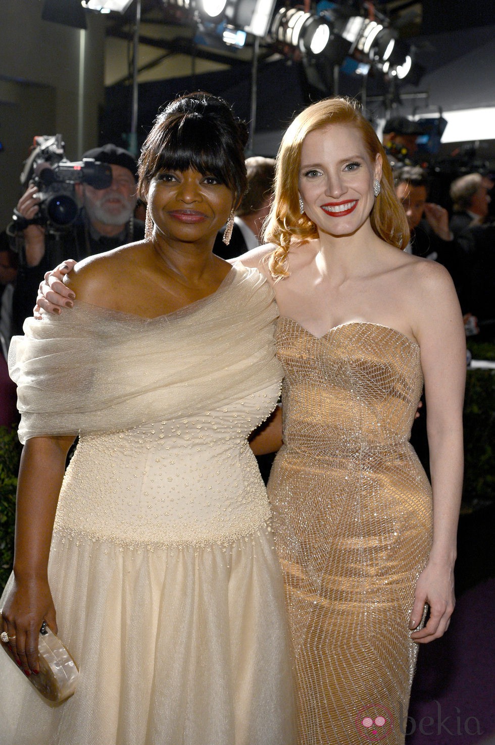 Octavia Spencer y Jessica Chastain en la fiesta Governors Ball tras los Oscar 2013