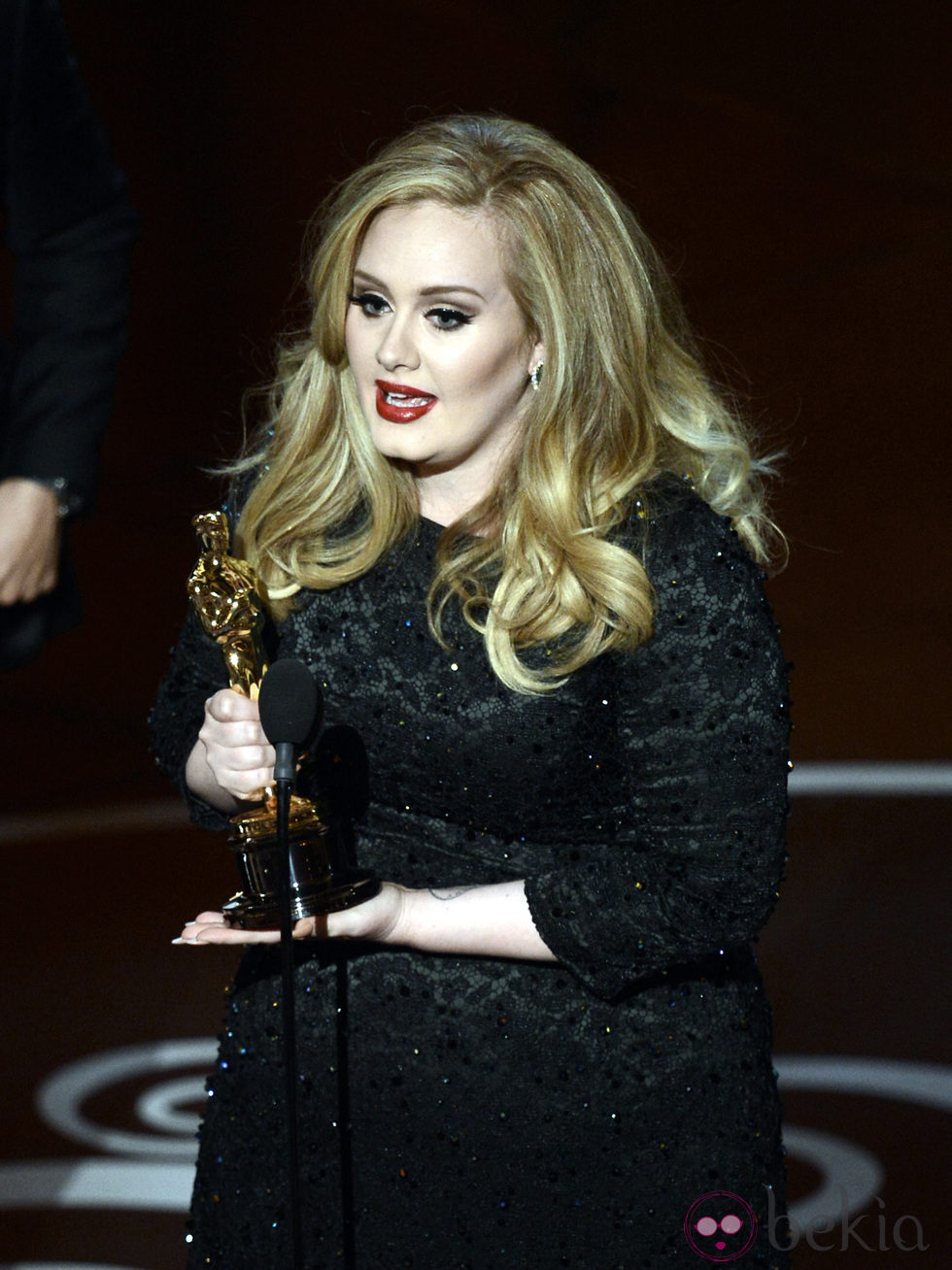Adele recoge el Oscar 2013 a Mejor Canción Original