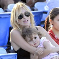 Carolina Cerezuela con su hija Carla en el torneo de tenis de Delray Beach