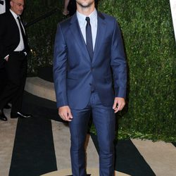 Taylor Lautner en la fiesta post Oscar 2013 organizada por Vanity Fair