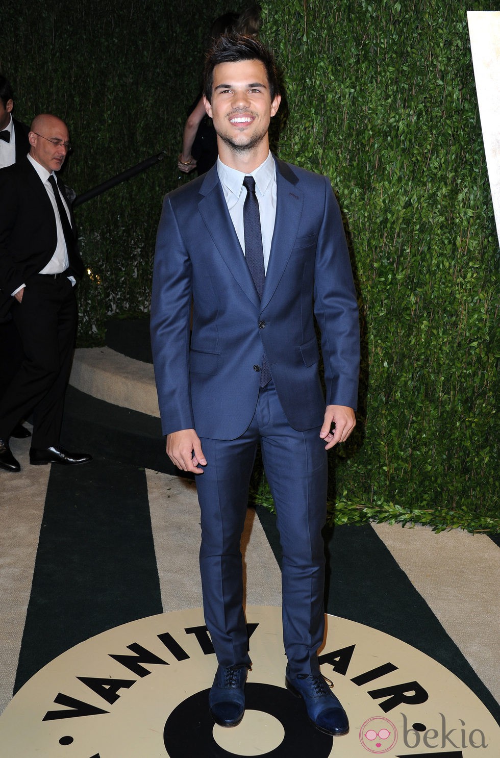 Taylor Lautner en la fiesta post Oscar 2013 organizada por Vanity Fair