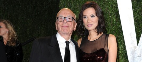 Rupert y Wendi Murdoch en la fiesta post Oscar 2013 organizada por Vanity Fair