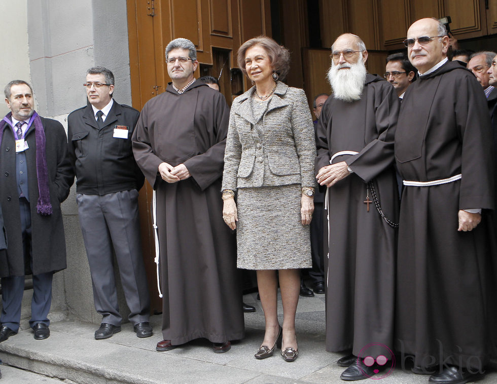 La Reina Sofía visita al Cristo de Medinaceli