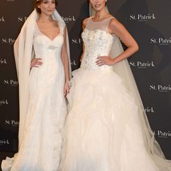 Jessica Bueno y Raquel Jiménez posan vestidas de novia para St. Patrick