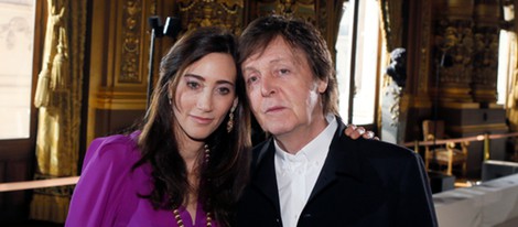 Paul McCartney y Nancy Shevell en el desfile de Stella McCartney otoño/invierno 2013/2014 en Paris Fashion Week