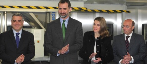 Los Príncipes Felipe y Letizia en la Inauguración de unas instalaciones en Vitoria
