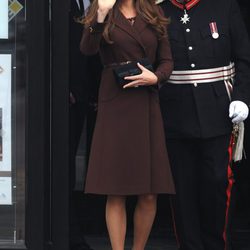 Kate Middleton durante su visita a Grimsby