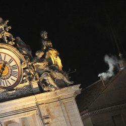 Fumata blanca en El Vaticano