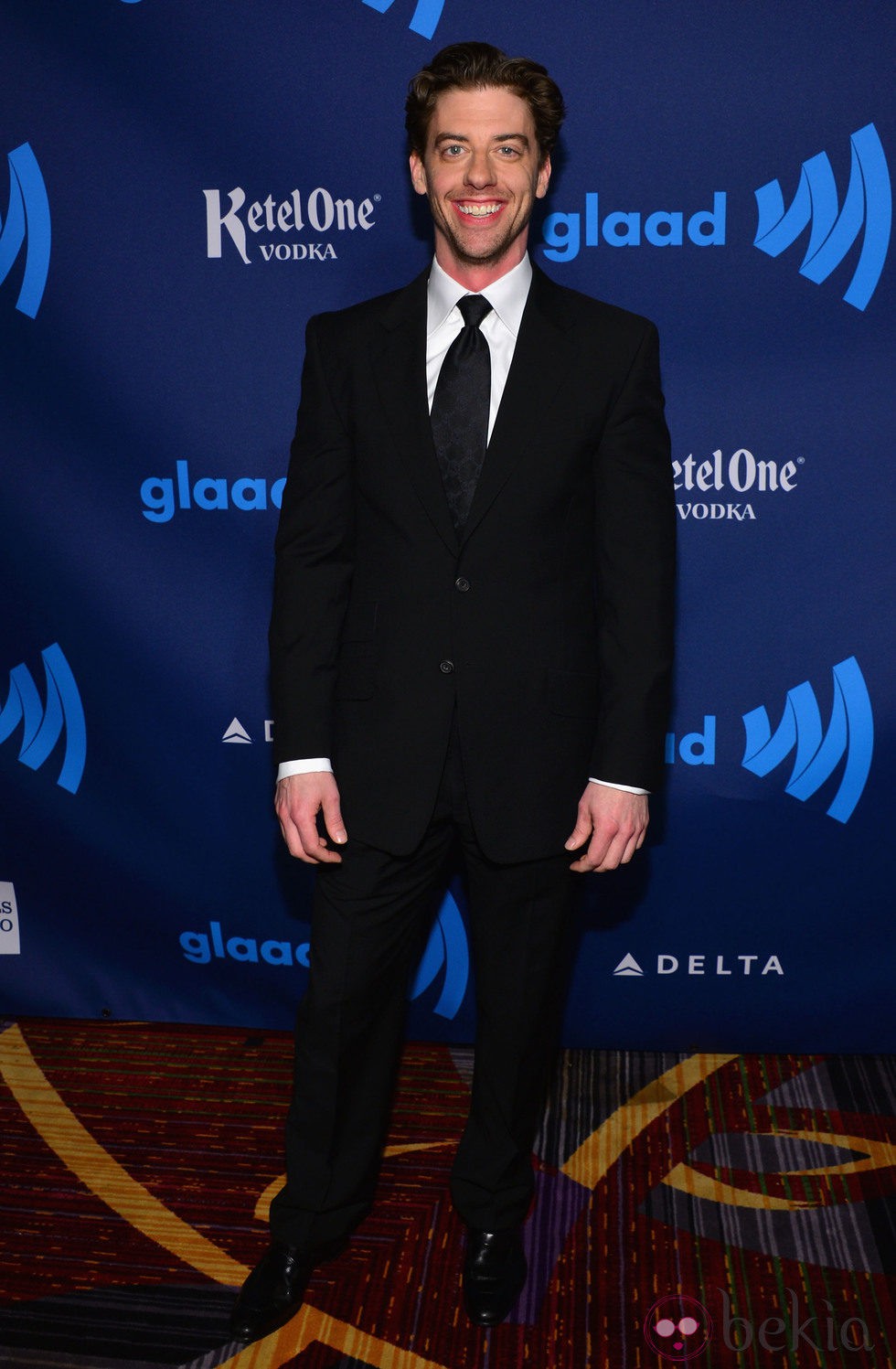 Christian Borle en la 24 edición anual de los GLAAD Media Awards