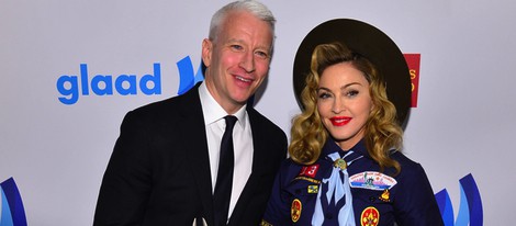 Madonna y Anderson Cooper en la 24 edición anual de los GLAAD Media Awards