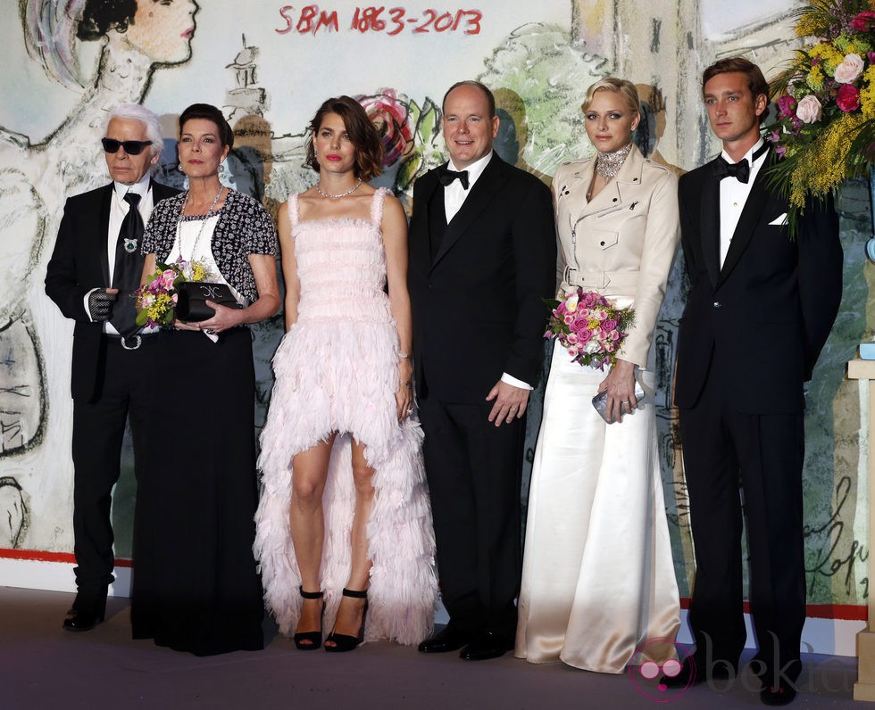 Karl Lagerfeld y la Familia Real de Mónaco en el Baile de la Rosa 2013