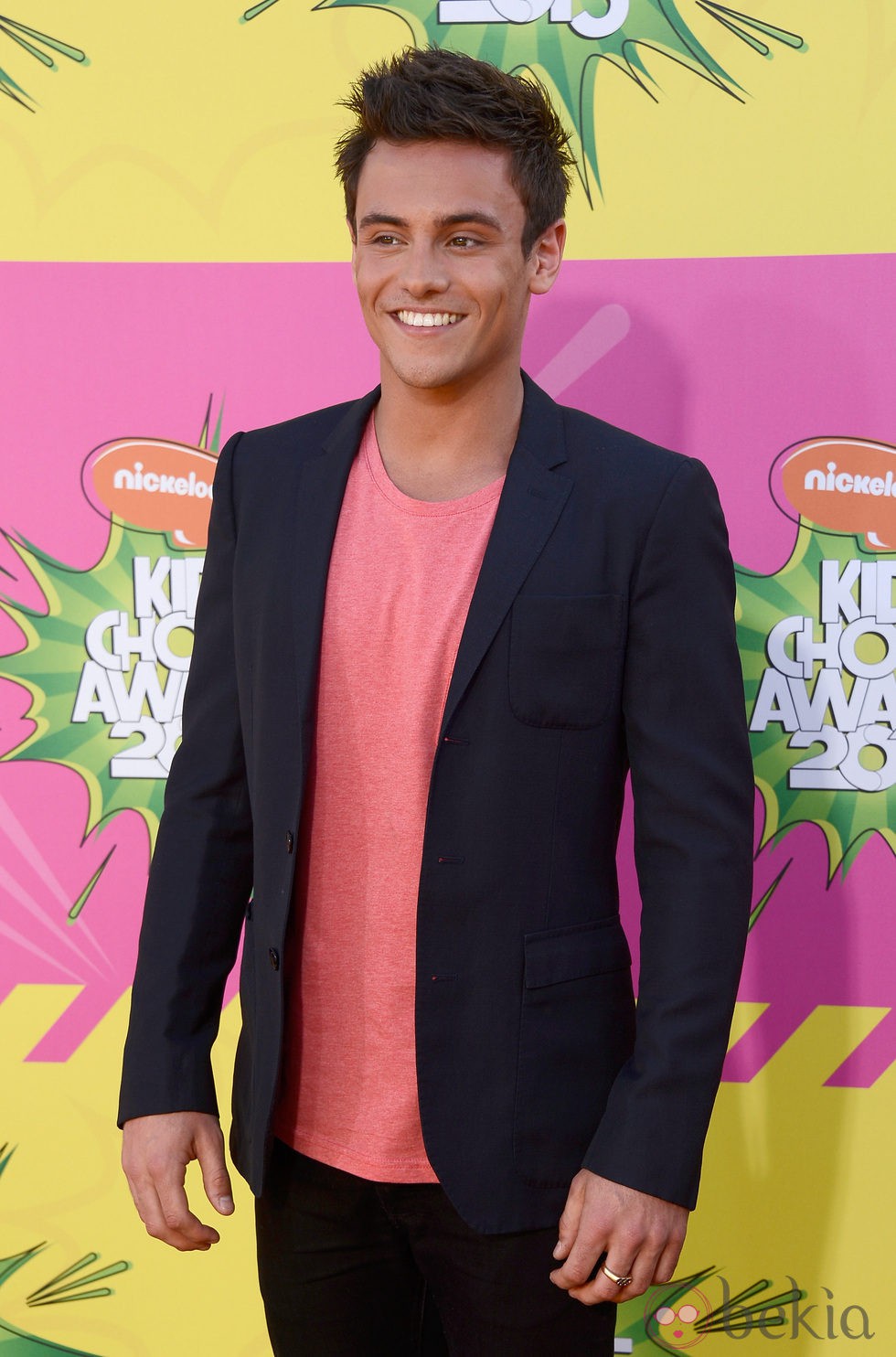 Tom Daley en la alfombra roja de la 26 edición de los premios Nickelodeon