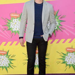 Alexander Ludwig en la alfombra roja de la 26 edición de los premios Nickelodeon