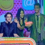 Kristen Stewart recoge el premio de los Nickelodeon's Kids' Choice Awards 2013