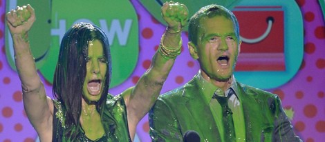 Sandra Bullock y Neil Patrick Harris en los Nickelodeon's Kids' Choice Awards 2013