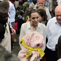 Angelina Jolie viaja como embajadora de Unicef al Congo