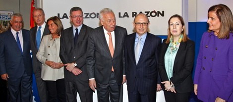 Javier Arenas y los ministros de Mariano Rajoy en 'La Razón... de Montoro'