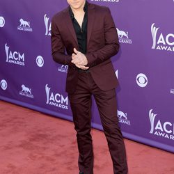 Hunter Hayes en la alfombra roja de los Premios de Música Country 2013