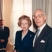 Margaret Thatcher con su marido Denis Thatcher