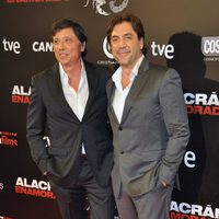 Carlos y Javier Bardem en el estreno de 'Alacrán enamorado' en Madrid