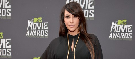 Kim Kardashian en la alfombra roja de los MTV Movie Awards 2013