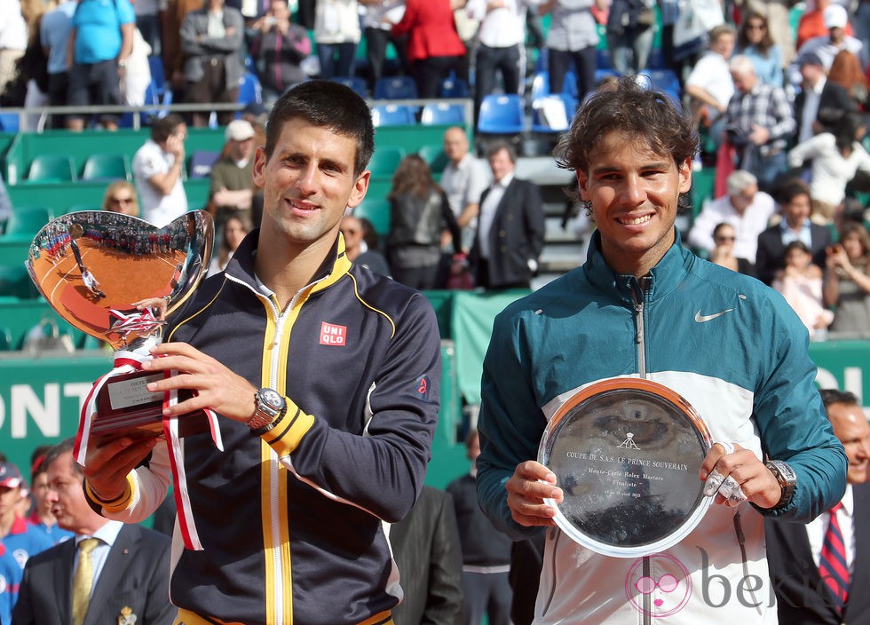 Novak Djokovic y Rafa Nadal tras la final del Master de Monte-Carlo 2013