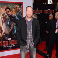 Joss Whedon en el estreno de 'Iron Man 3' en Los Ángeles