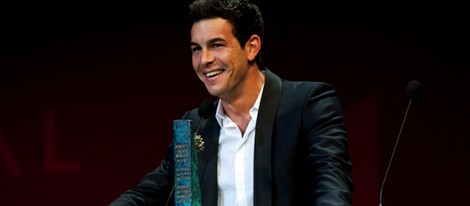 Mario Casas recoge su premio en el 16 Festival de Málaga