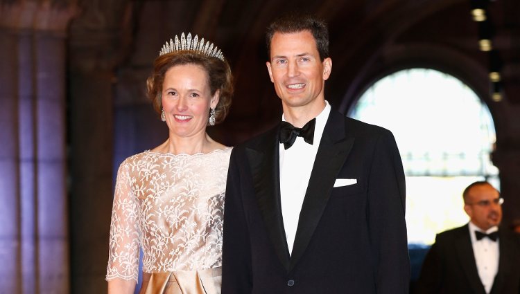 Los príncipes Sofía y Alois de Liechtenstein en la cena previa a la abdicación de la Reina Beatriz de Holanda