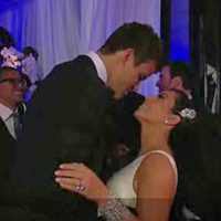 Kim Kardashian y Kris Humphries felices y enamorados bailando tras su boda