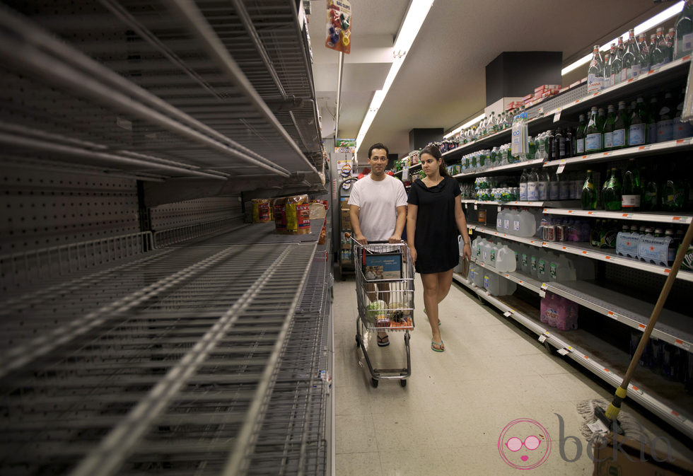Los supermercados americanos se quedan sin existencias ante la llegada de Irene