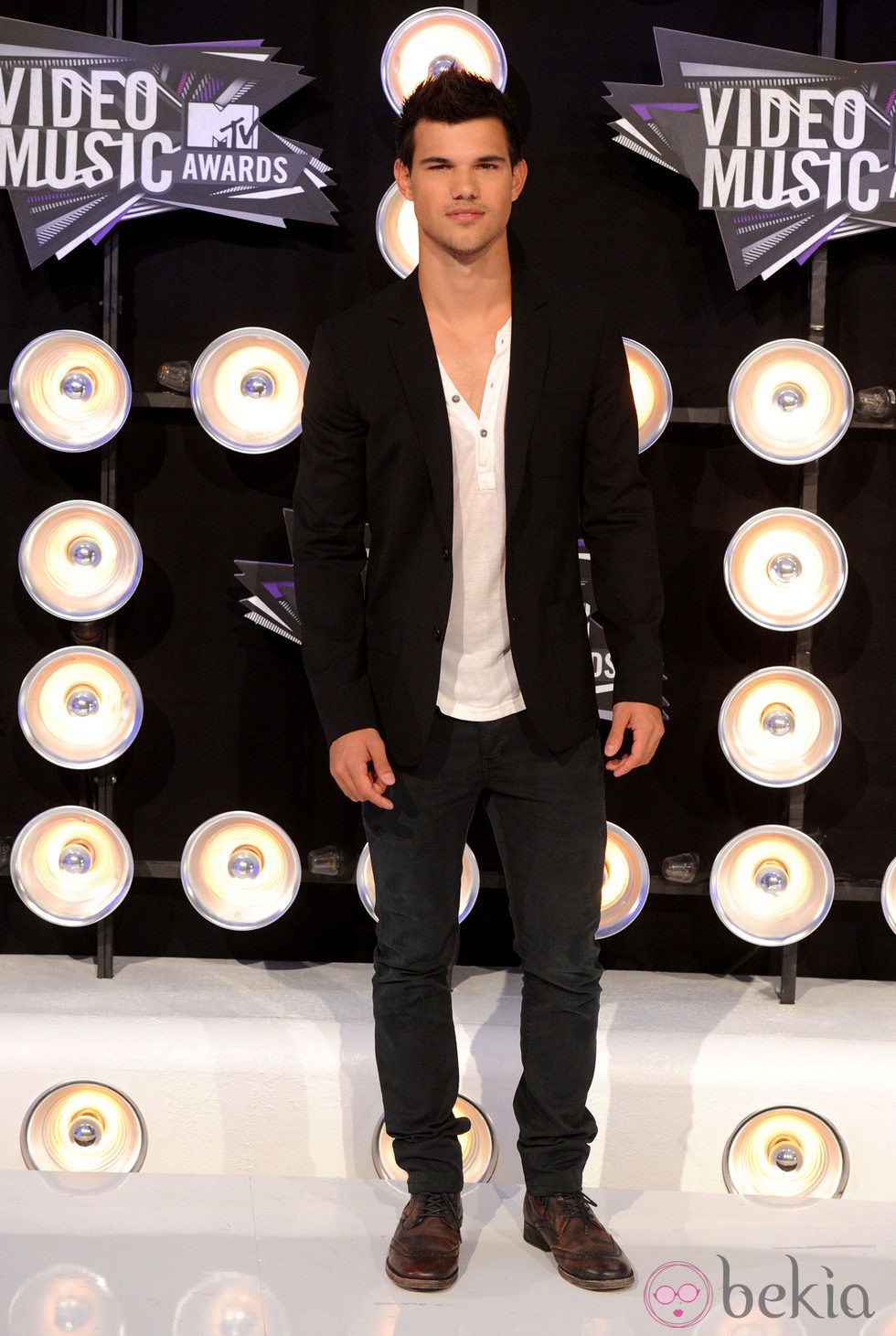 Taylor Lautner en los MTV Video Music Awards 2011