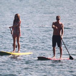 Cindy Crawford y Rande Gerber presumen de cuerpo en el lago Como