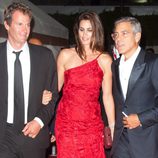 George Clooney, Cindy Crawford y Rande Gerber en la ceremonia de apertura de la Mostra