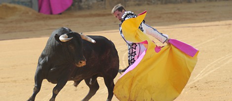 El Juli toreando en la corrida Goyesca de Ronda