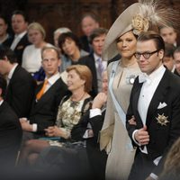 Los príncipes Daniel y Victoria de Suecia en la ceremonia de investidura de Guillermo Alejandro de Holanda