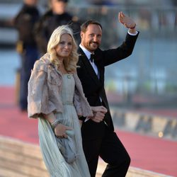 Haakon y Mette-Marit de Noruega en la cena de gala por la coronación de Guillermo Alejandro de Holanda